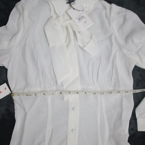 NWT Collared Necktie Ivory Work Blouse. - Picture 9 of 9